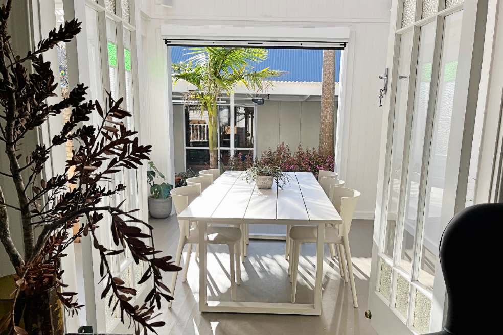 large outdoor dining sets